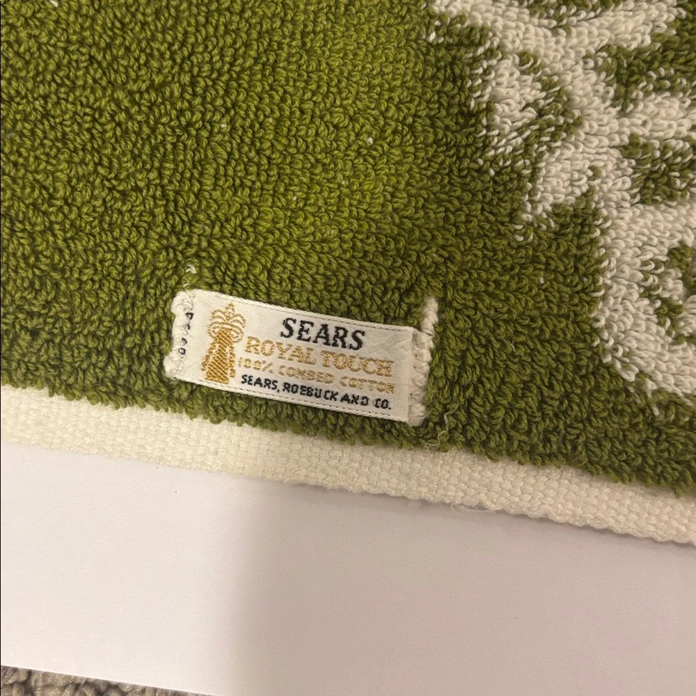 Vintage SEARS Royal Touch Hand Towels Green And White Cotton Mid Century Retro